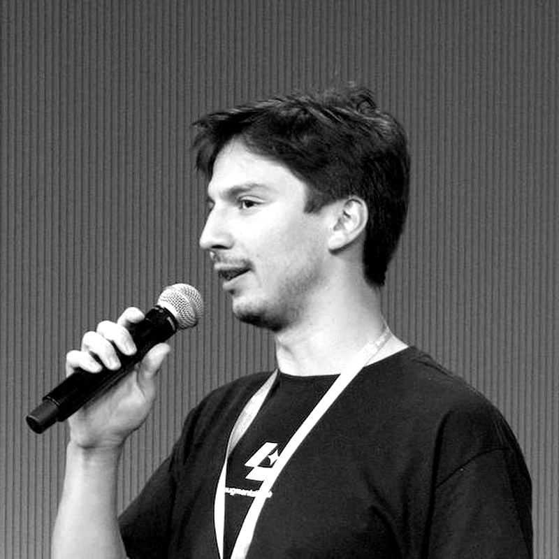Mateo Larrea